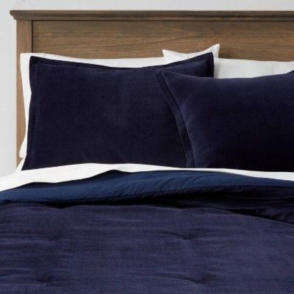 Full/Queen Cotton Velvet Comforter & Sham Set Navy - Threshold